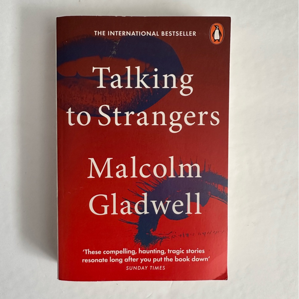 Talking to Strangers Book by Malcolm Gladwell